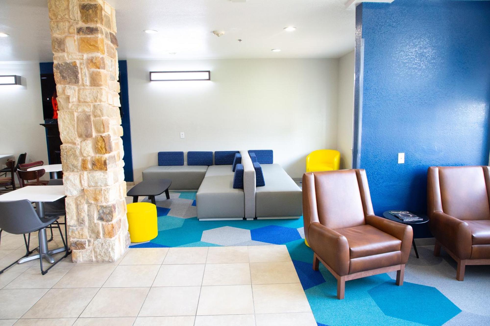 Microtel Inn & Suites By Wyndham Searcy Luaran gambar